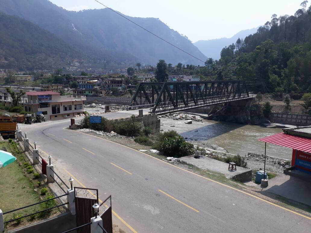 Hotel Inder Place Uttarkashi Luaran gambar